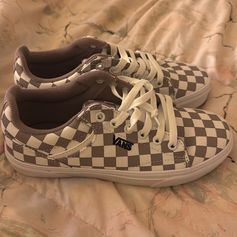 Brand new purple and white checkered Vans, size 7